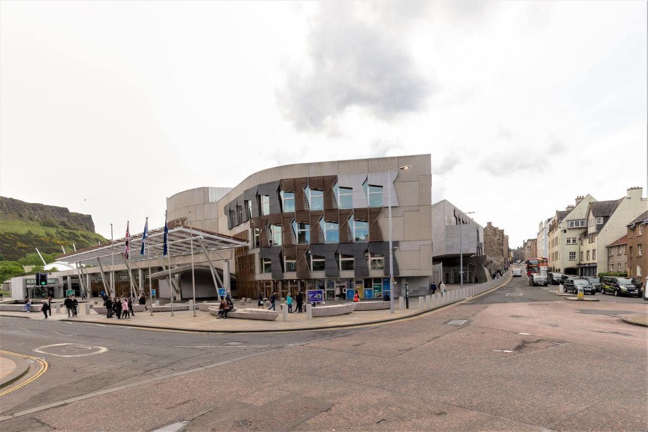 Stunning 1 Bed At Holyrood Palace & Arthurs Seat Εδιμβούργο Εξωτερικό φωτογραφία